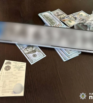 На Одещині затримали військового, який намагався продати гуманітарні авто