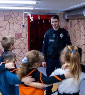 У школах Полтави працюватимуть офіцери поліції