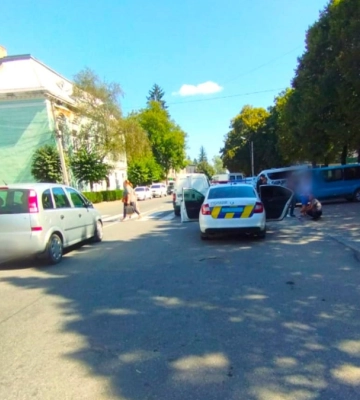 У Снятині водій авто збив жінку на нерегульованому переході (ФОТО)