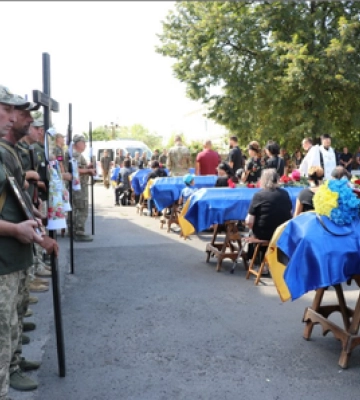 Полтавська громада попрощалась із загиблими Героями