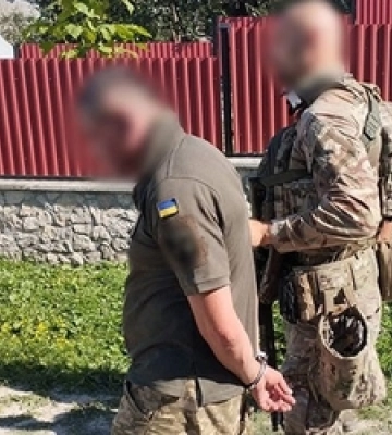 На Тернопільщині чоловік розстріляв з автомата людей: двоє загиблих, четверо поранених
