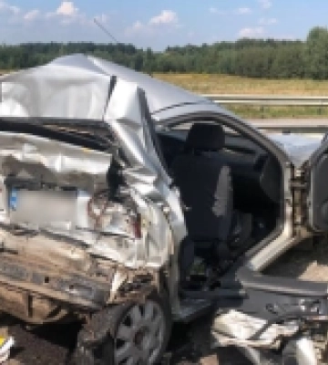 Трагедія на Дубенщині: внаслідок зіткнення вантажівки і легковика загинула 81-річна жінка