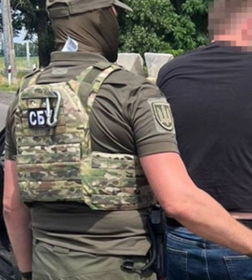 За 1250 доларів обіцяли не проводити перевірку при розмитненні авто: на Черкащині засуджено посадовців митниці