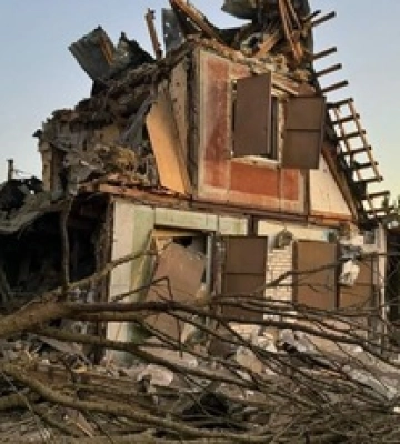 В Киевской области разрушены дома из-за ракетной атаки враг
