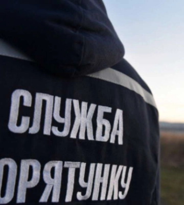 На Дніпропетровщині росіяни атакували підстанцію дронами, поранений співробітник ДСНС