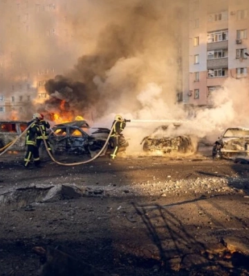 Скільки ракет і дронів випущено по Україні за тиждень: Зеленський показав моторошні кадри