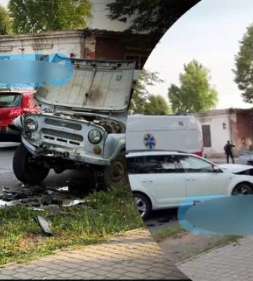 Военное авто протаранило легковушку в Ужгороде, – СМИ