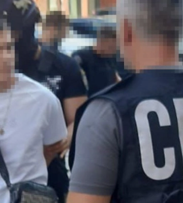 СБУ і поліція затримали підпалючачів авто військових у Києві, Дніпрі та Кривому Розі