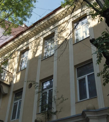 На аукціон виставили «Будинок залізничників» в центрі Франківська за 49 мільйонів гривень