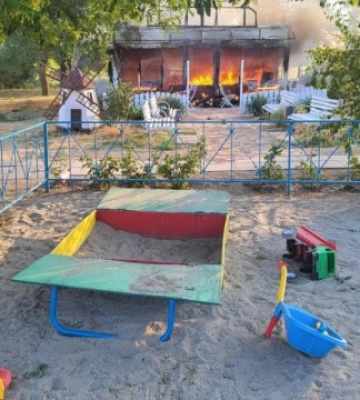 Помер 15-річний хлопець, поранений через обстріл кафе у Запорізькій області