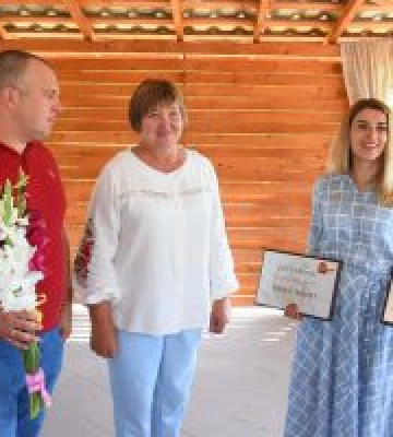 Лариса Білозір: «Продовжуємо допомагати громадам, втілюючи в життя проєкти ініціативних груп наших сіл для людей»