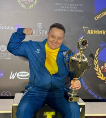 Військова Полтавського ТКЦ та СП здобула призові місця на Чемпіонаті Світу з армрестлінгу