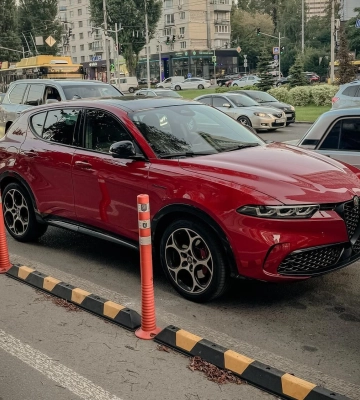 Альтернатива BMW X1: в Киеве засветился самый дешевый кроссовер Alfa Romeo 