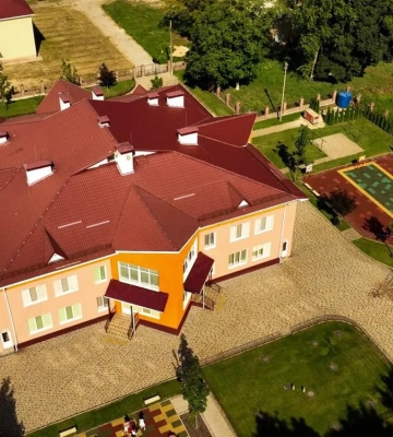 На Київщині відновили дитсадок, який під час окупації пошкодили війська рф - Кравченко