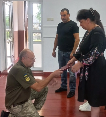 Не встиг створити сім&#039;ю: рідним молодого Героя з Волині вручили його посмертну нагороду