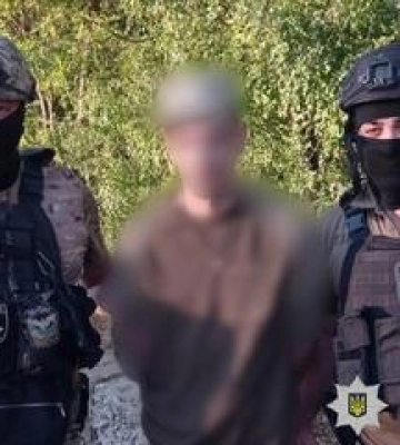 На Полтавщині затримали підозрюваного у замаху на вбивство жінки з дитиною