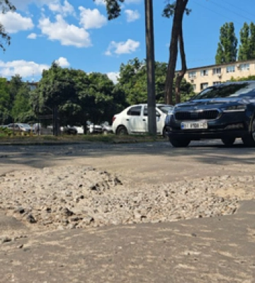 У Полтаві планують зробити ремонт прибудинкових доріг за понад 18 млнгрн