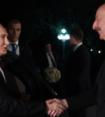 Втеча Путіна до Азербайджану: лише від курської ганьби чи з хитрим планом