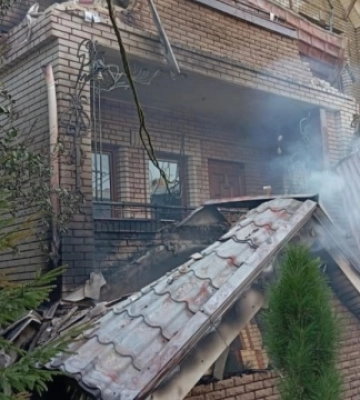Ворог з артилерії обстріляв Сумщину, поранена жінка