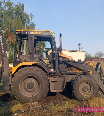 Росіяни атакували сільраду на Харківщині: під завалами - люди