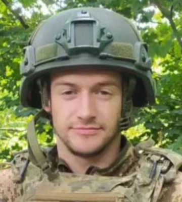 Серце зупинилося у лікарні від тяжкого поранення: на Волинь «на щиті» повертається 26-річний Герой Андрій Носкович