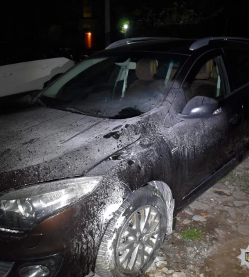 Поджег чужое авто из-за ревности: в Харькове задержали мужчину 
