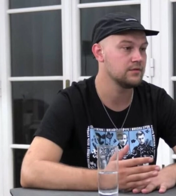 Військовий з Вилкового про (де)мобілізацію, попередження піти в СЗЧ, настрої суспільства та війну, що «десь далеко»