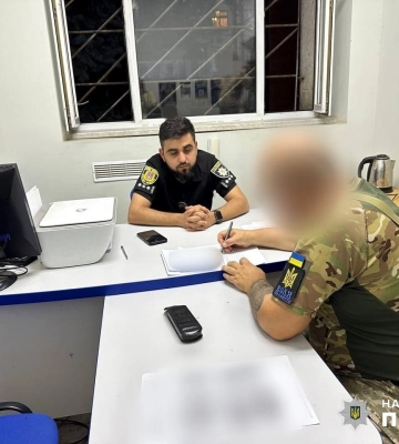В Одесі затримали чоловіка, який пограбував підлітка