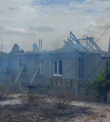 На Херсонщині вночі внаслідок обстрілу селища загинув цивільний