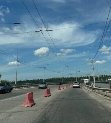 У Дніпрі 22 серпня громадський транспорт працюватиме зі змінами