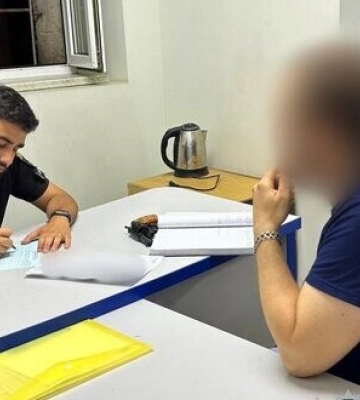 Погрожував пістолетом військовим ТЦК: В Одесі затримали чоловіка. ФОТОрепортаж