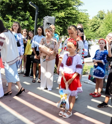 У центрі Черкас презентували збірку з історіями героїв сьогодення (ФОТО)