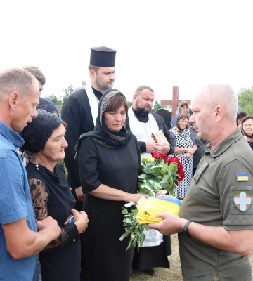Назавжди 39: на Волині віддали останню загиблому Герою Андрію Шкамарді