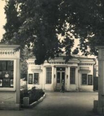 Полтавці прагнуть захистити від знесення історичну будівлю