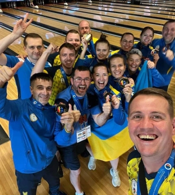 Полтавські спортсмени з вадами слуху здобули 10 медалей на чемпіонаті Європи з боулінгу