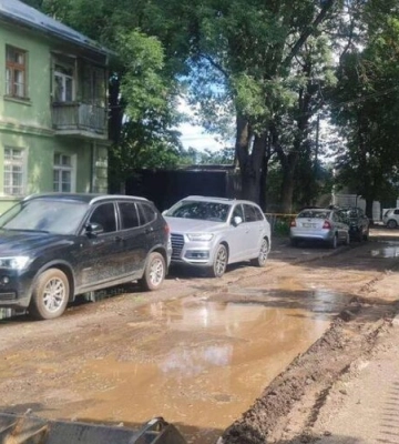 У Львові заасфальтують вулицю, яка досі мала ґрунтову дорогу