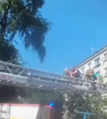 Під час пожежі у Кременчуці врятували 9 людей, з них 3 дітей