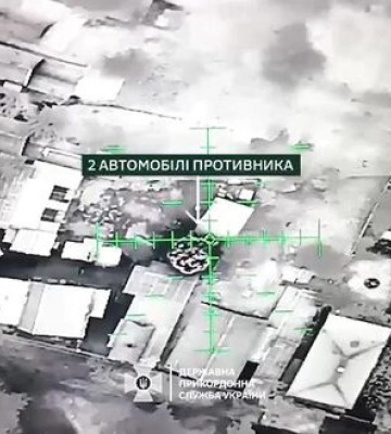 Пограничники уничтожили 6 вражеских авто, броневик и склады боеприпасов. ВИДЕО