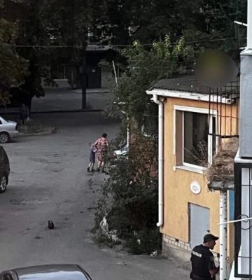 Чоловік випав з вікна сьомого поверху в Кропивницькому 