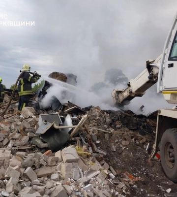 На світанку ворог скинув КАБ на Богуславку на Харківщині: є загиблі 