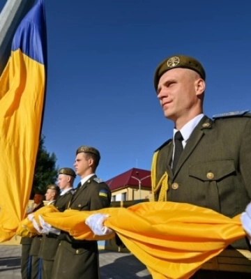 У Львові до Дня державного прапора заклали капсулу часу: що туди заховали