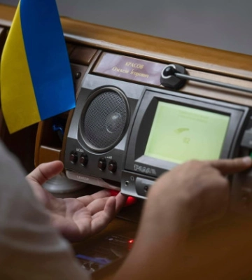 Омбудсмен назвав шокуючою заборону оскарження до суду примусового вилучення землі та будинків в Ужгородському районі&amp;hellip;
