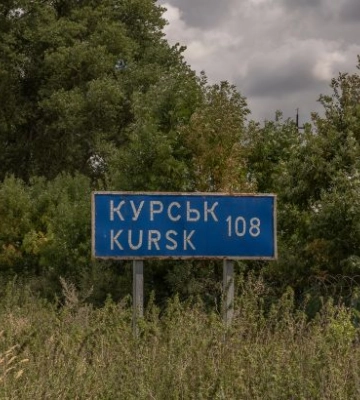 У Bloomberg розповіли, чи планує Росія відводити війська з Донбасу до Курської області