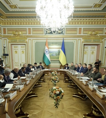 &quot;Несколько раз назвал войну войной&quot;. Ермак рассказал о переговорах с Моди в Киеве