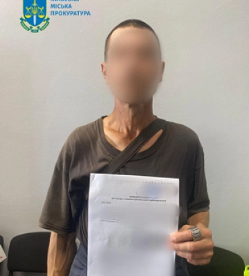 У Києві чоловіку оголосили підозру у зґвалтуванні падчерки з вродженими психічними розладами