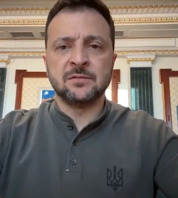 Выдавливаем российскую армию: Зеленский рассказал о боях в Харьковской области (Видео)