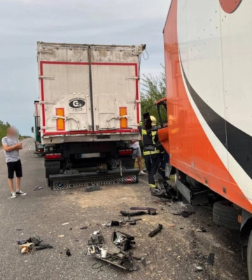 На Волині за кермом автівки упіймали неповнолітню