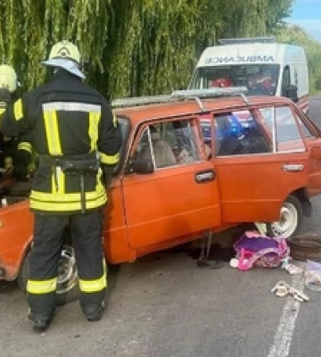 На Волині за кермом автівки упіймали неповнолітню