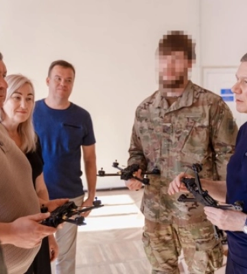 Вінницька громада передала ЗСУ та нацгвардійцям ще 400 FPV-дронів