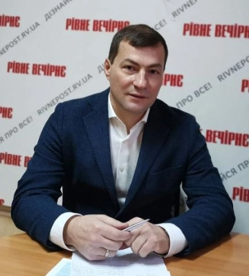 Карауш терміново збирає депутатів – проситимуть людей на Рівненщини відмовитись від МП